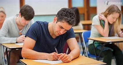 Scholarship Image